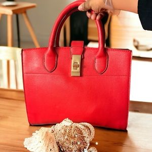 Multicolor purse L12 H8 W4.  Made is china. Lightly used. No flaws .